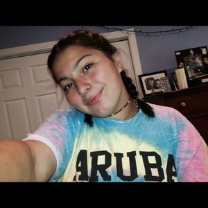 Meet your Posher, Melissa